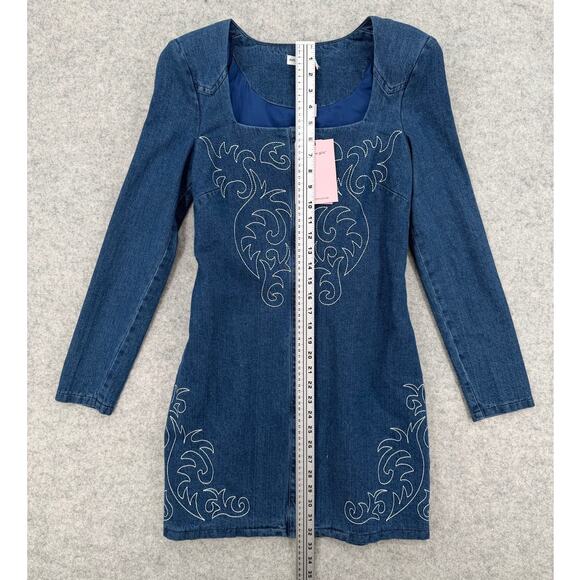 NWT Avec Les Filles Western Portrait-Neck Snap-Front Embroidered Denim Dress - Picture 8 of 11